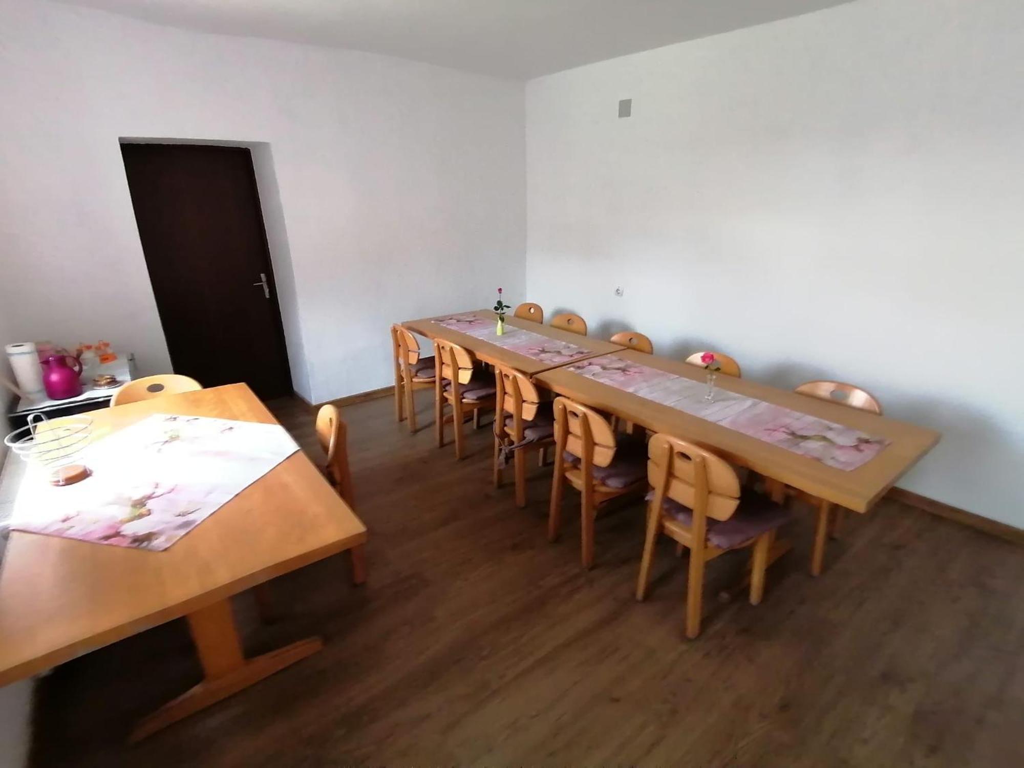 Casa Bunicii Hotell Sasca Montană Eksteriør bilde